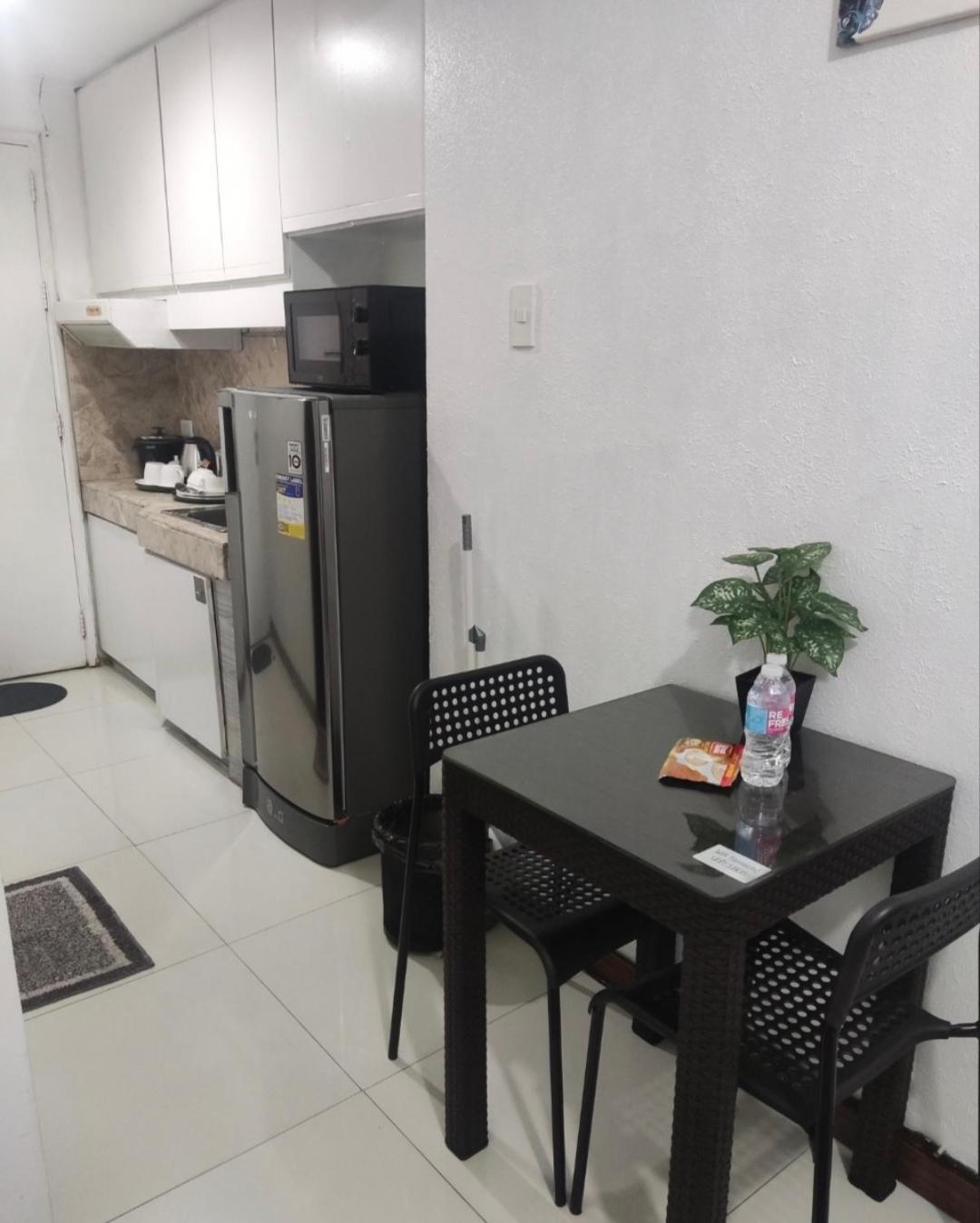 Citadel Inn Makati City Zewnętrze zdjęcie
